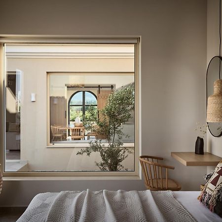Uvetta Villa Makhairádhon Buitenkant foto